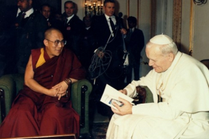 HIS HOLINESS THE DALAI LAMA WITH PEACE AND WORLD LEADERS